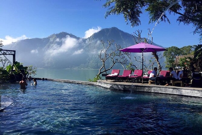 Trunyan Cemetery, Hot Spring, Penglipuran Village, and Waterfall Tour - Booking, cancellation, and the final call