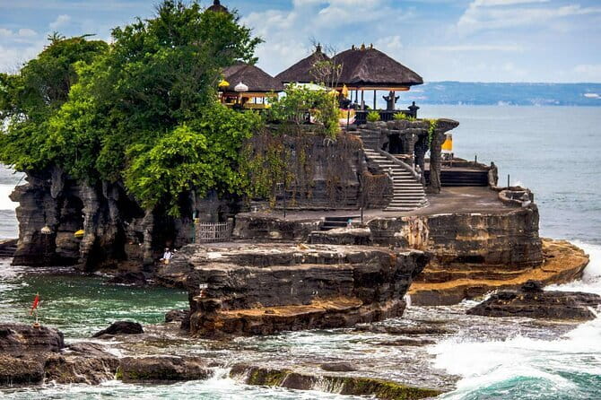 Ubud : Kintamani Downhill Cycling Tour with Lunch - Lunch at The Amertha Restaurant