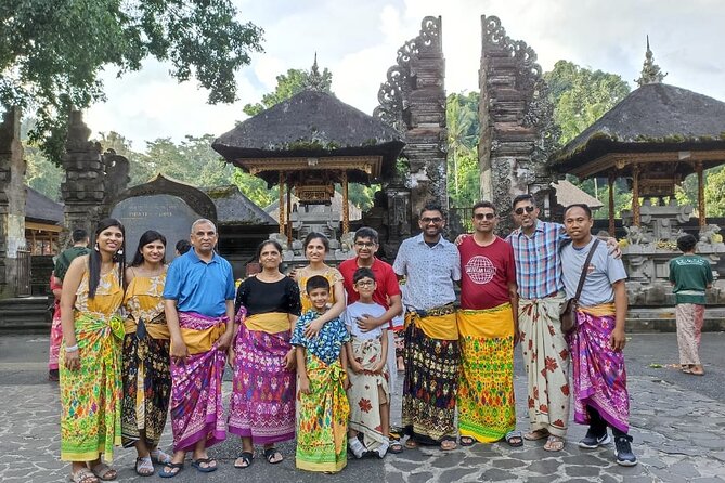 Ubud Natural Gems And Secret Waterfall Private Guided Tour - Happy Swing Bali: a photo stop with an extra charge to watch