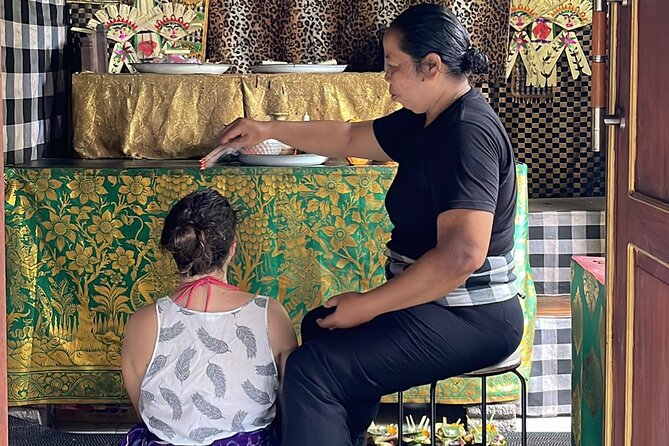 Ubud Tour - Balinese Healing By Shaman And Self Purification - Lunch is included, but confirm the exact arrangement