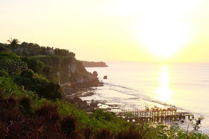 Uluwatu Sunset, Kecak Dance and Jimbaran Seafood Dinner - Suluban Beach rewards people willing to use the steps