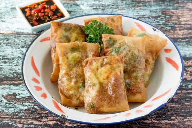 Yogyakarta Cooking Class and Market Tour - Cooking a six-part Javanese meal